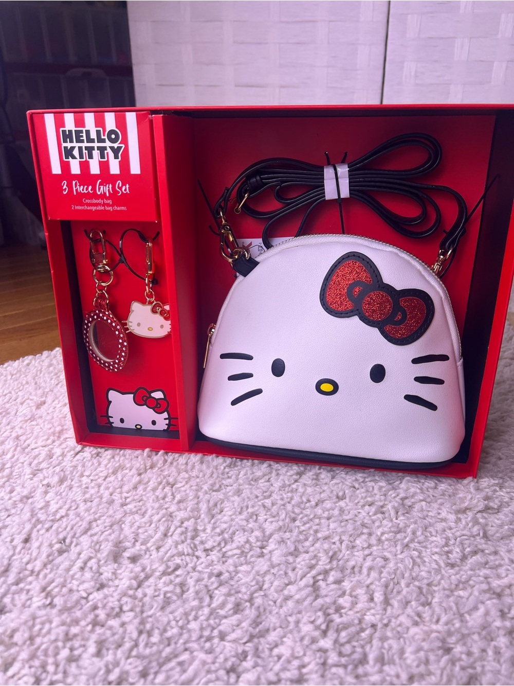 HELLO KITTY PURSE SET
